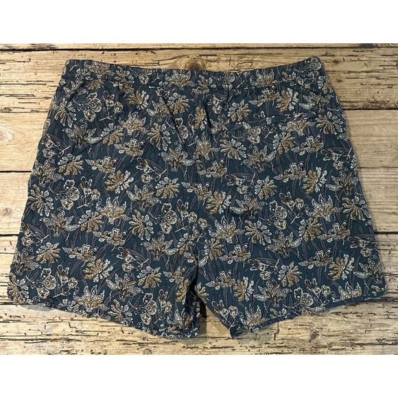 Theory Men’s Size L Floral Print Swim Trunks With Built In Liner NWOT - Picture 2 of 7